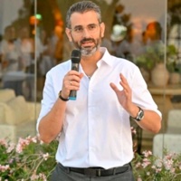 Alon Levy